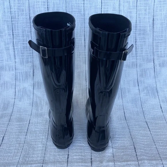 Hunter Rain Boots - Women’s Tall Back Adjustable Black Gloss, size 8 US, 39 EU - Picture 6 of 13